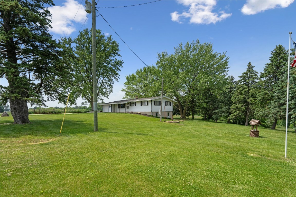 Property Photo: 5995 32nd Avenue IA 52332
