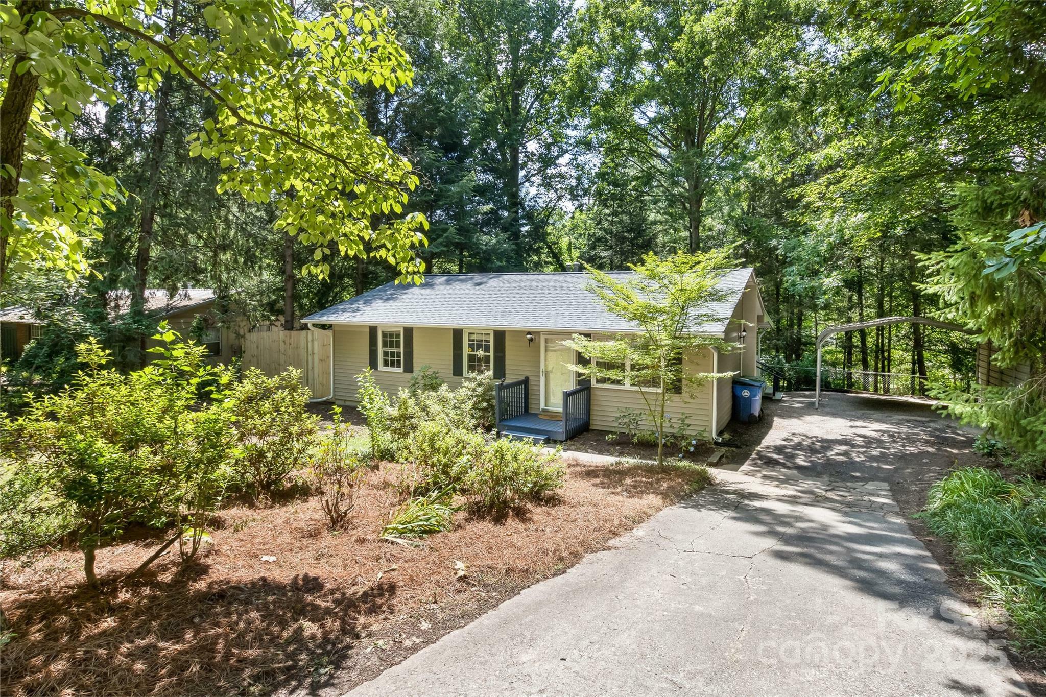 Property Photo: 24 Evelake Drive NC 28806