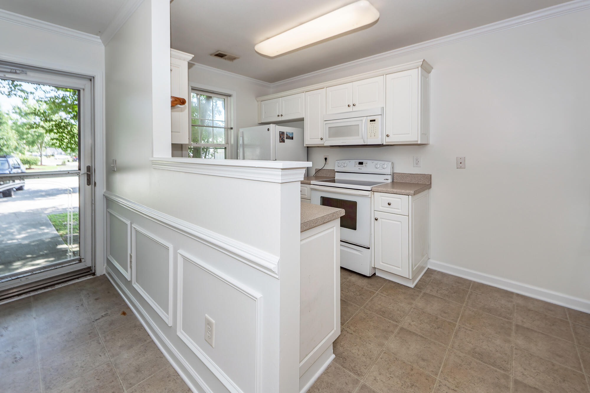 Property Photo: 102 Sandy Hook Court SC 29486