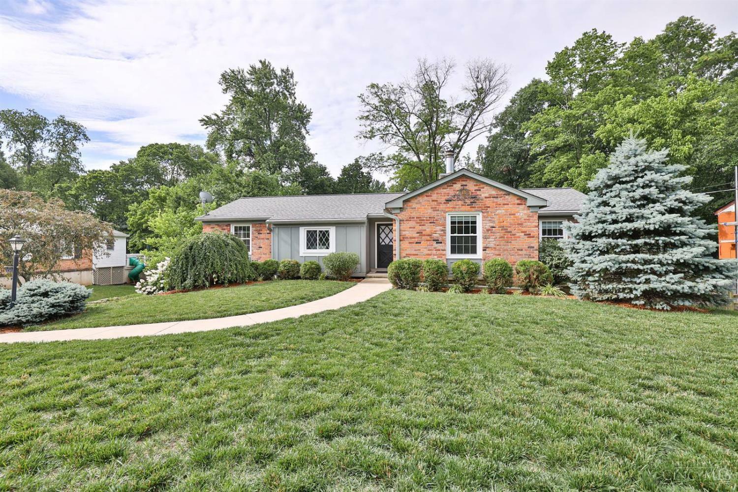 Property Photo:  741 Indian Hill Road  OH 45174 