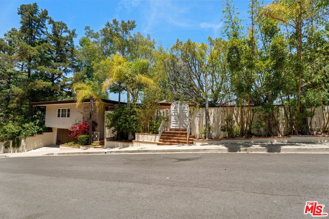 Property Photo: 1743 Stone Canyon Rd CA 90077