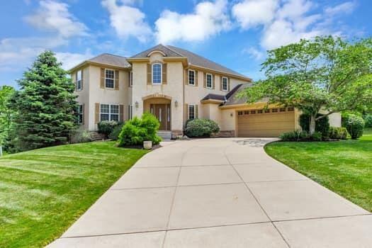 Property Photo: 4802 Augusta Woods Court OH 43082