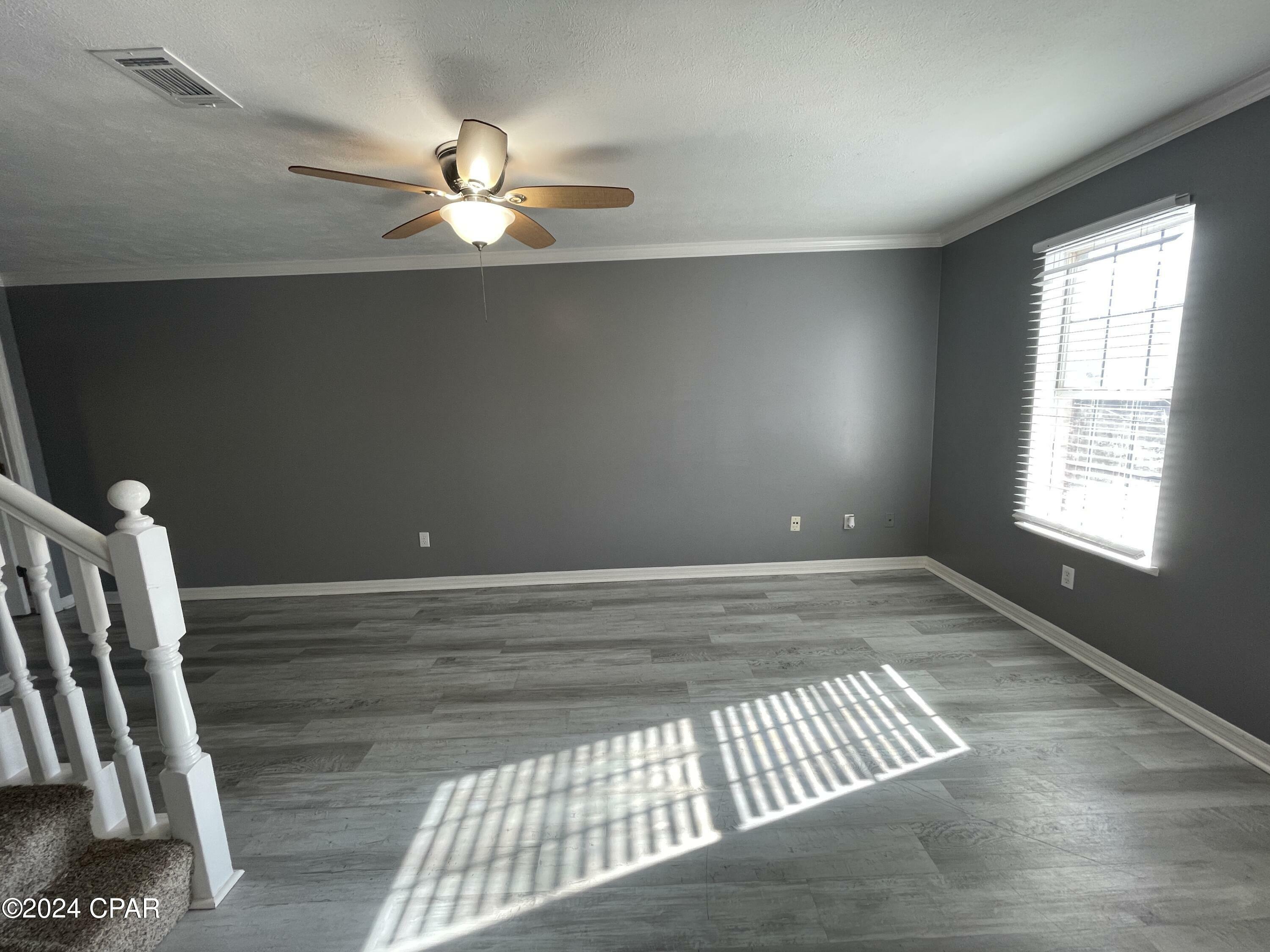 Property Photo: 127 Parker Village Circle FL 32404