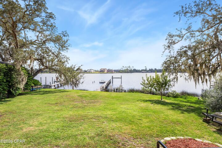 Property Photo:  2502 Country Club Drive  FL 32444 