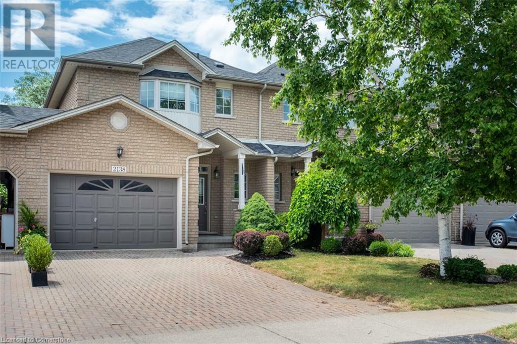 Property Photo: 2138 Crosswinds Court ON L7M 4K9
