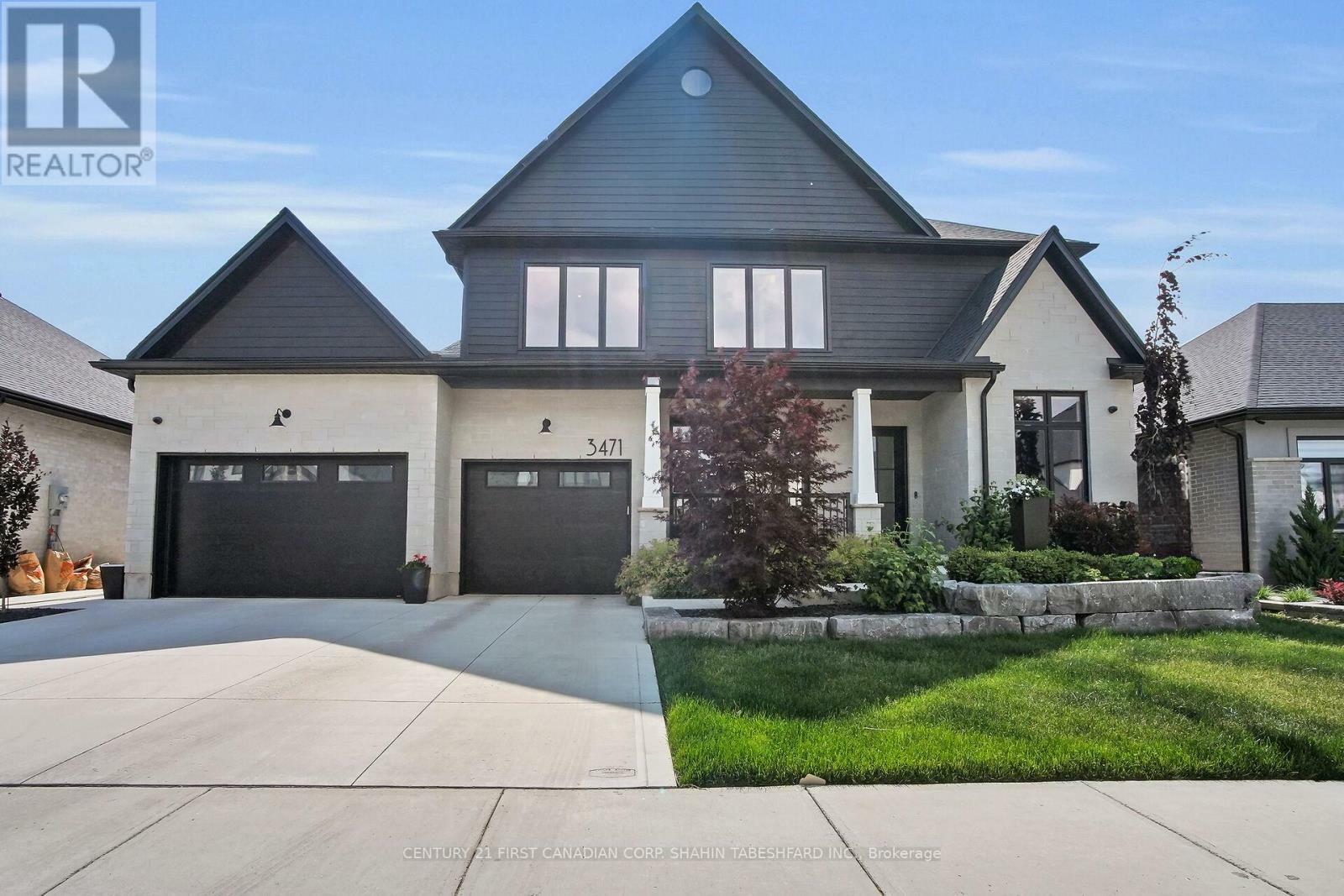 Property Photo: 3471 Grand Oak Crossing ON N6P 0G7
