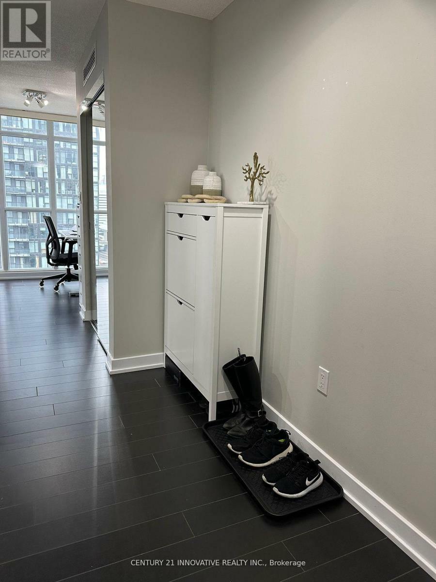 Property Photo: 15 Iceboat Terrace 2202 ON M5V 4A5