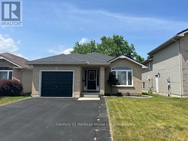 15 Landon Avenue  Norfolk (Simcoe) ON N3Y 5J8 photo