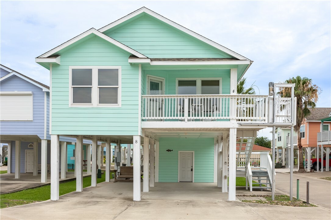 Property Photo: 1549 S Commercial Street 8 TX 78336