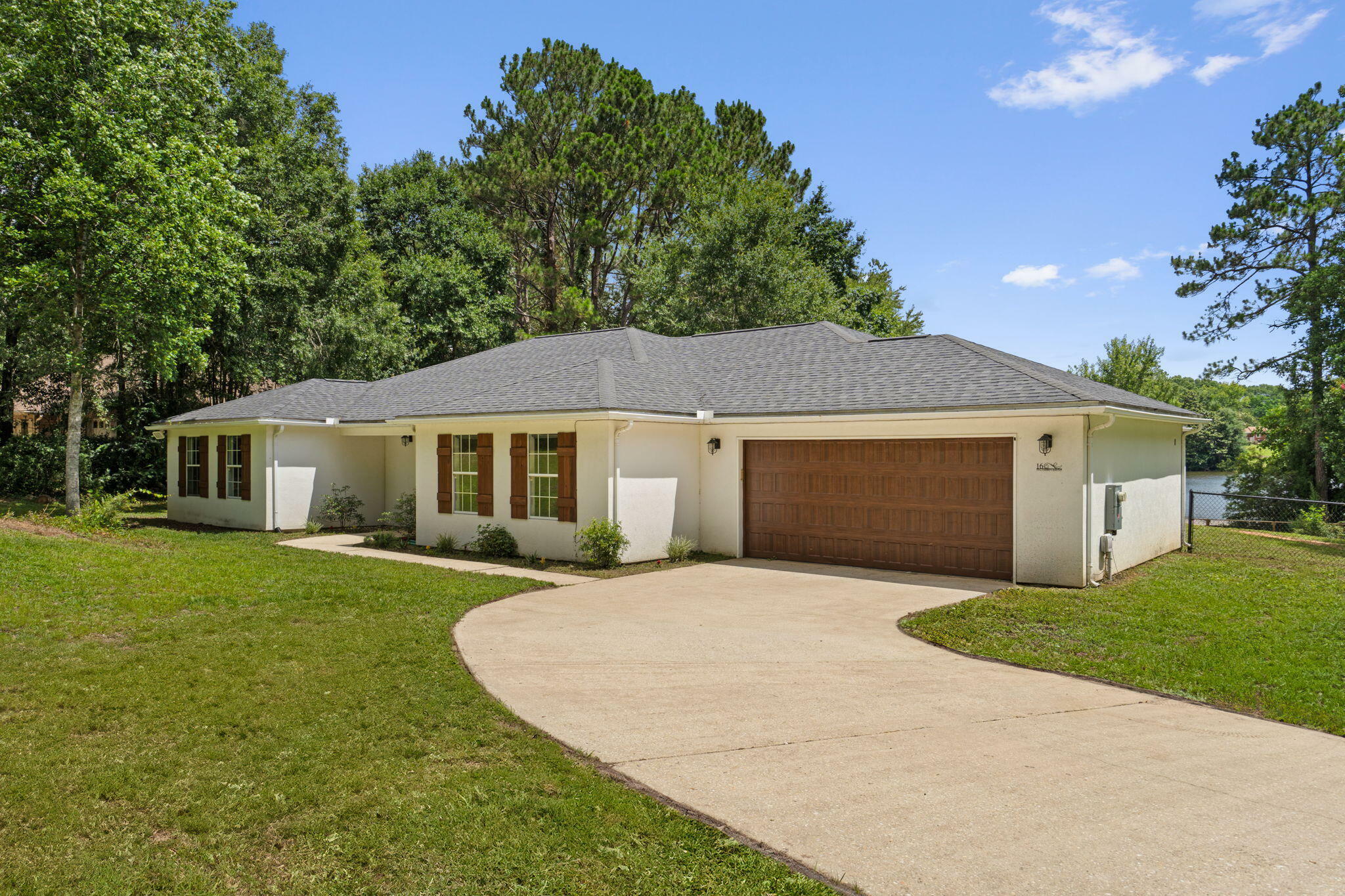 Property Photo: 16 Del Cerro Camino FL 32539