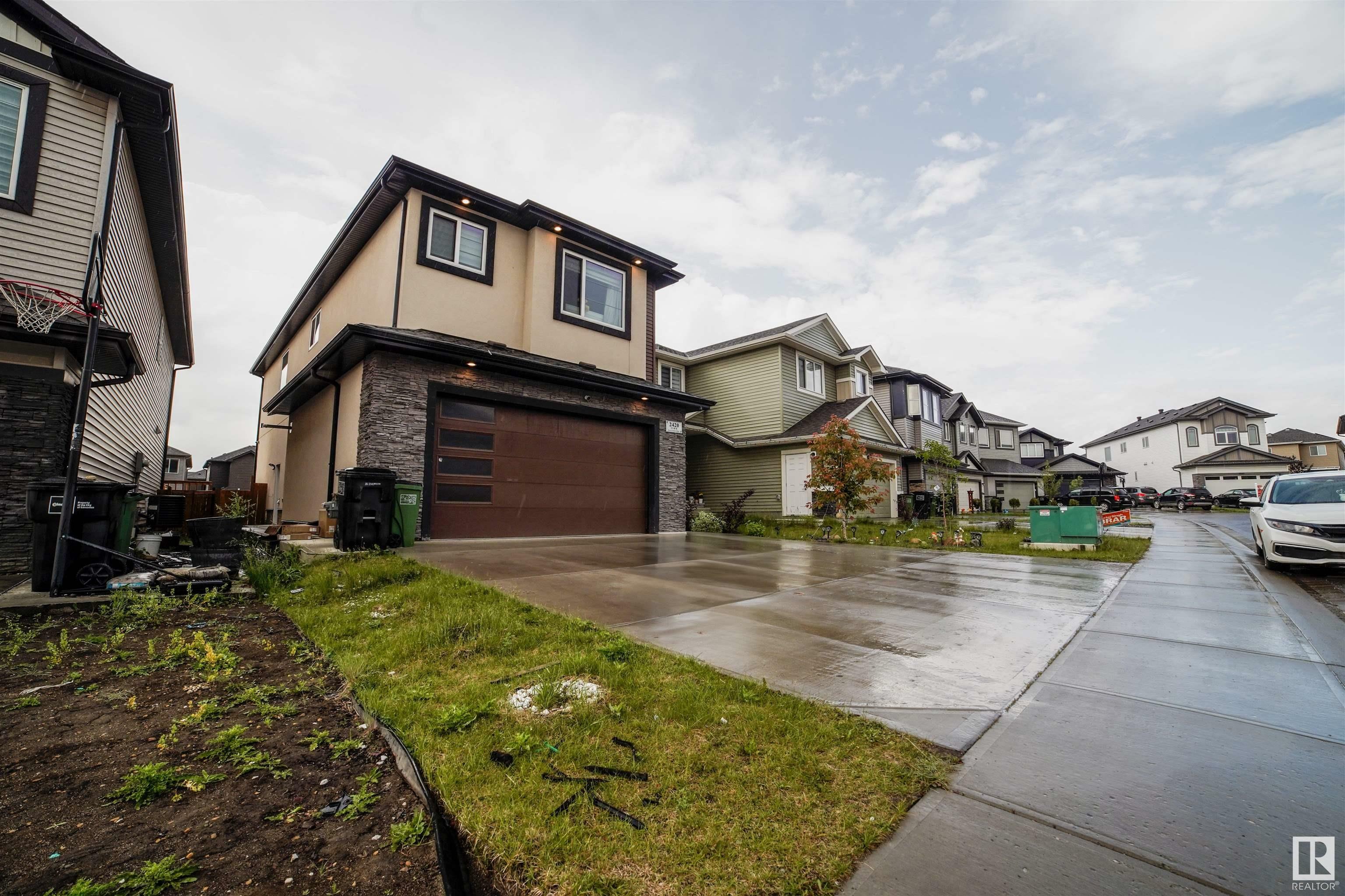 Property Photo: 2420 13 Avenue NW AB T6T 2M7