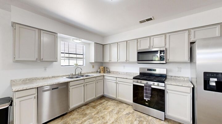 Property Photo: 803 Western Hills Drive SE NM 87124