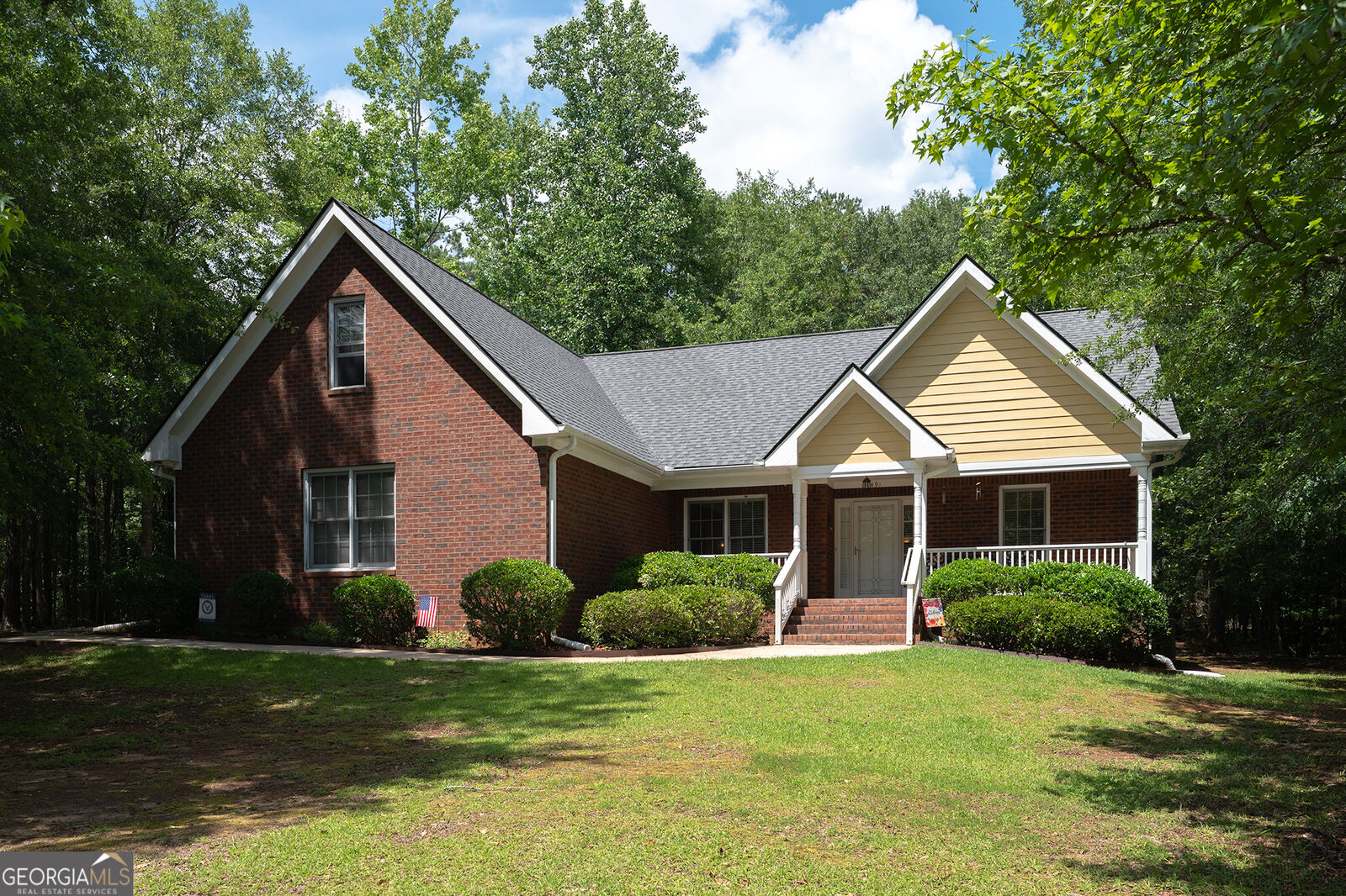 Property Photo:  491 Brickleberry Ridge  GA 30605 