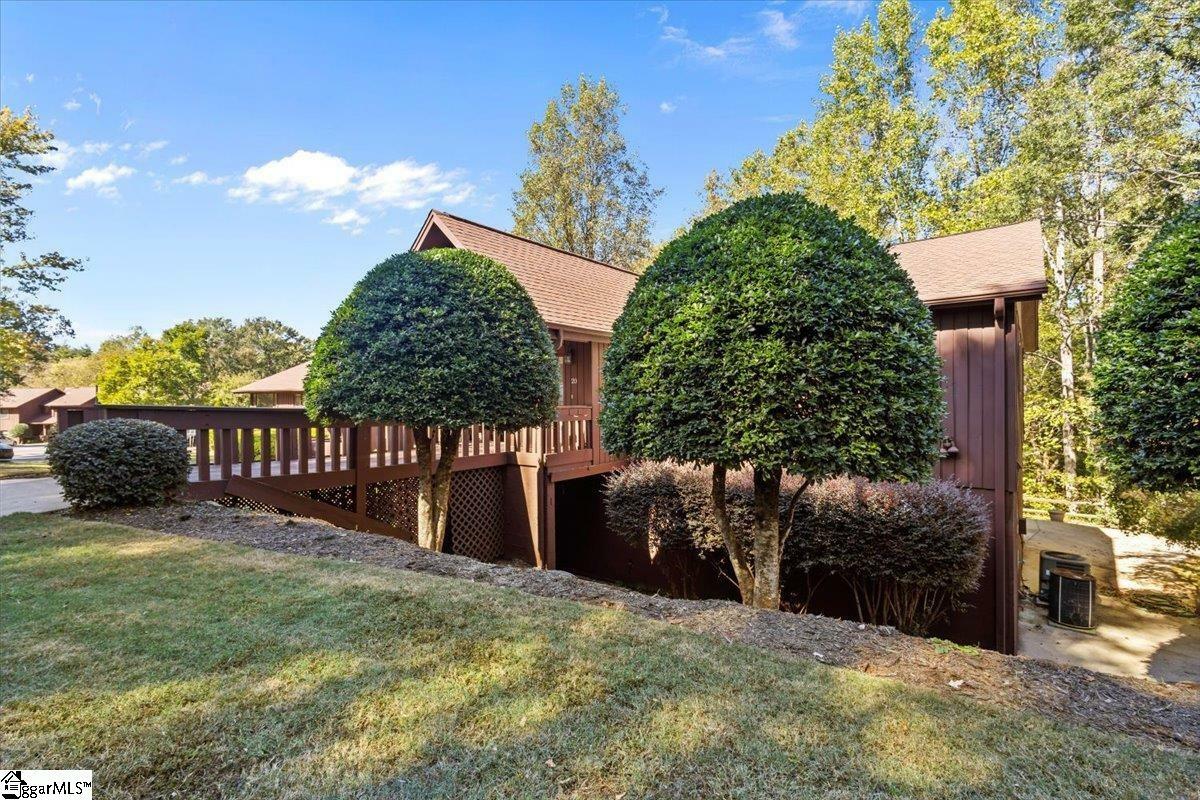 Property Photo:  20 Creekside Way  SC 29609 