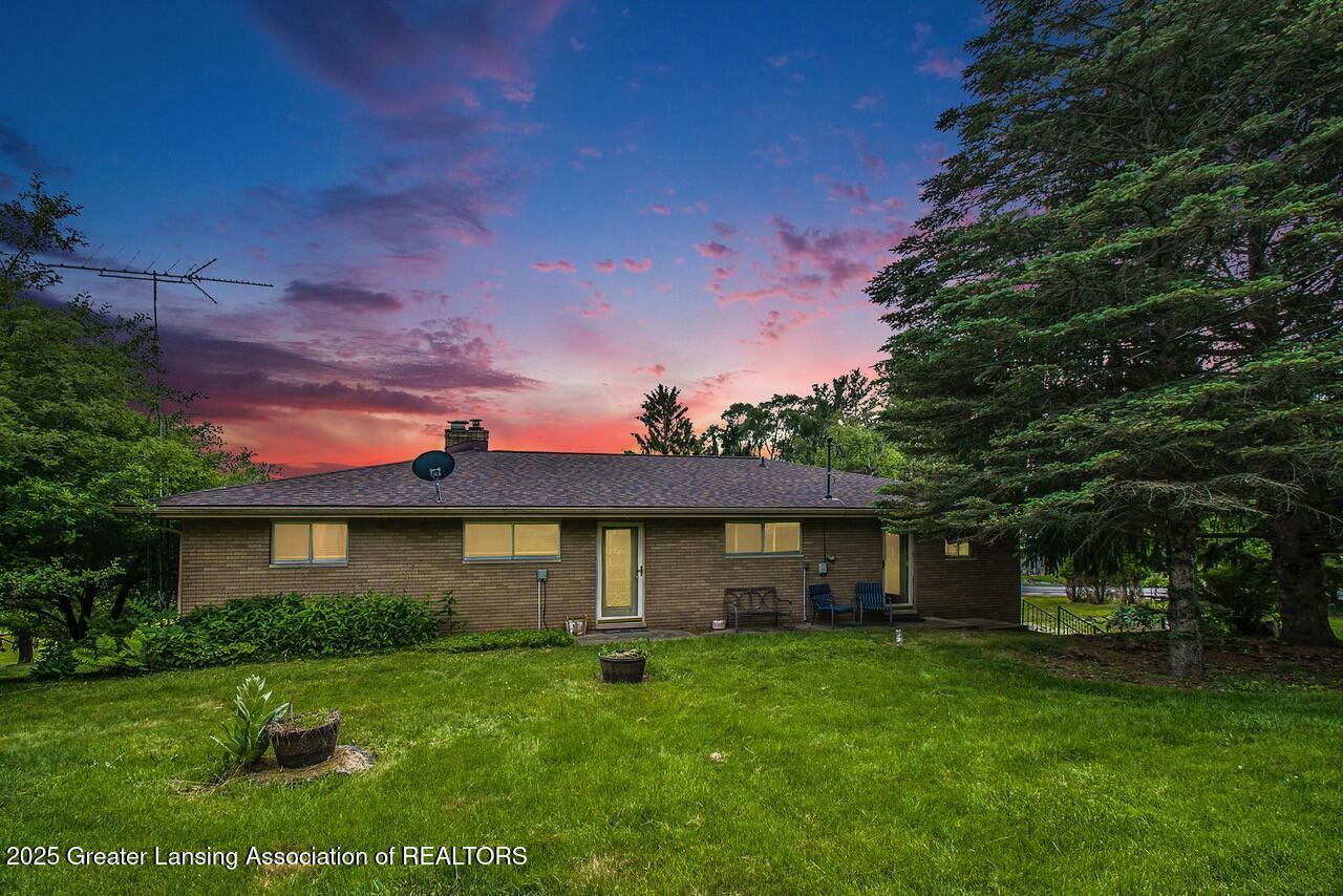 Property Photo: 13433 S Grange Road MI 48822