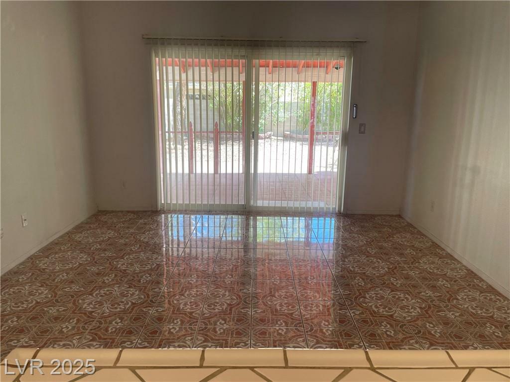 Property Photo: 9715 Driftwood Island Court NV 89148