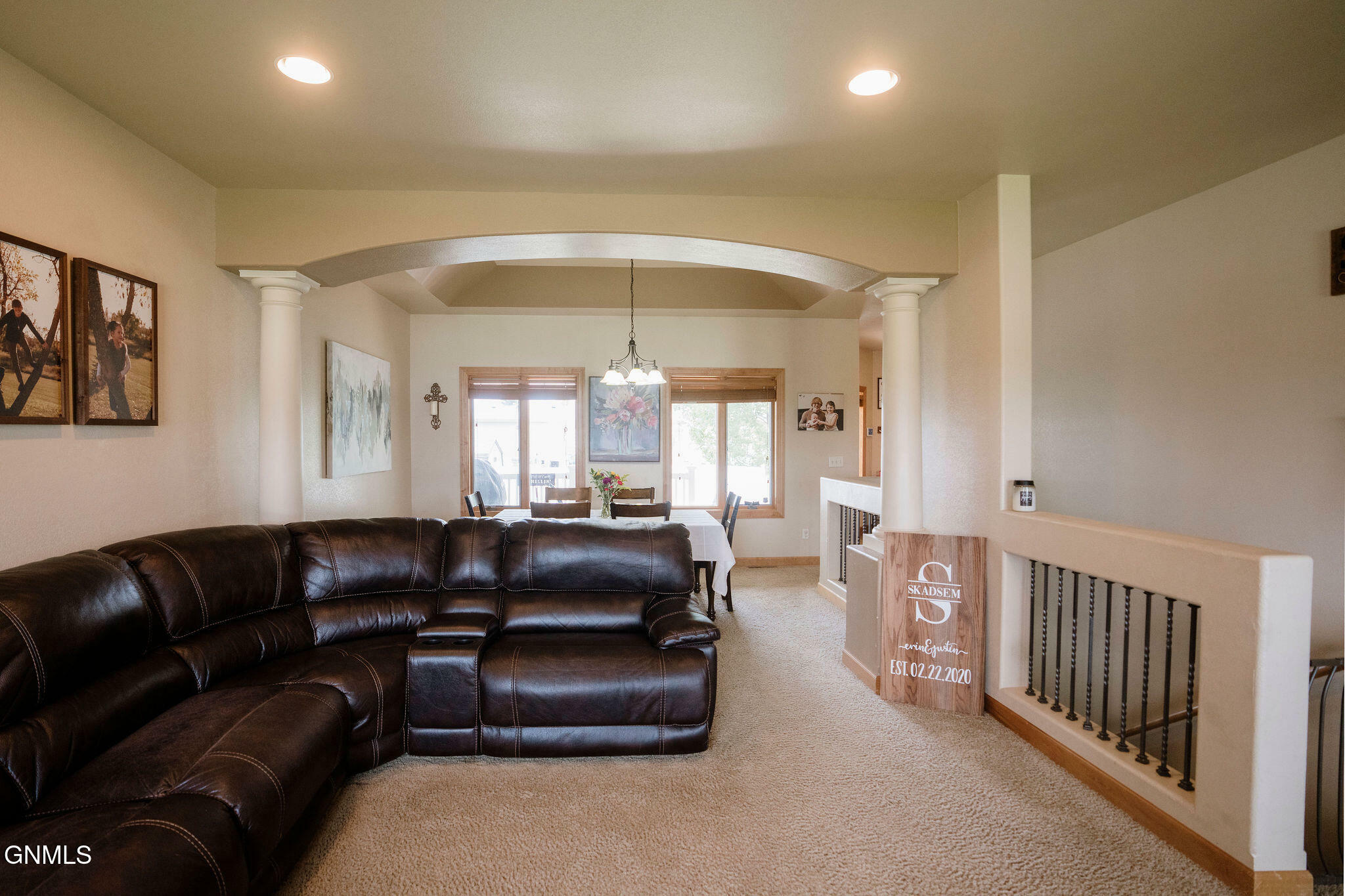 Property Photo: 1521 10th Street SW ND 58401