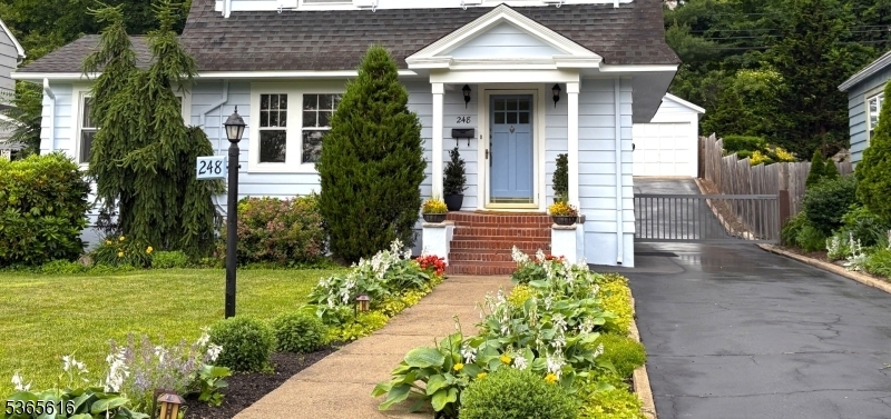 Property Photo: 248 Grove St NJ 07042