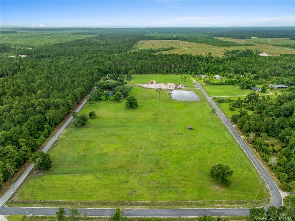 Property Photo: 844 M Cooley Road LA 70633