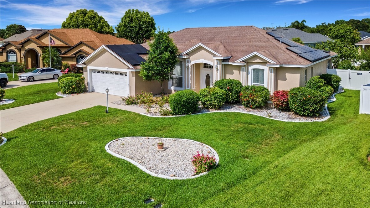 Property Photo: 302 Ruby Lake Lane FL 33884