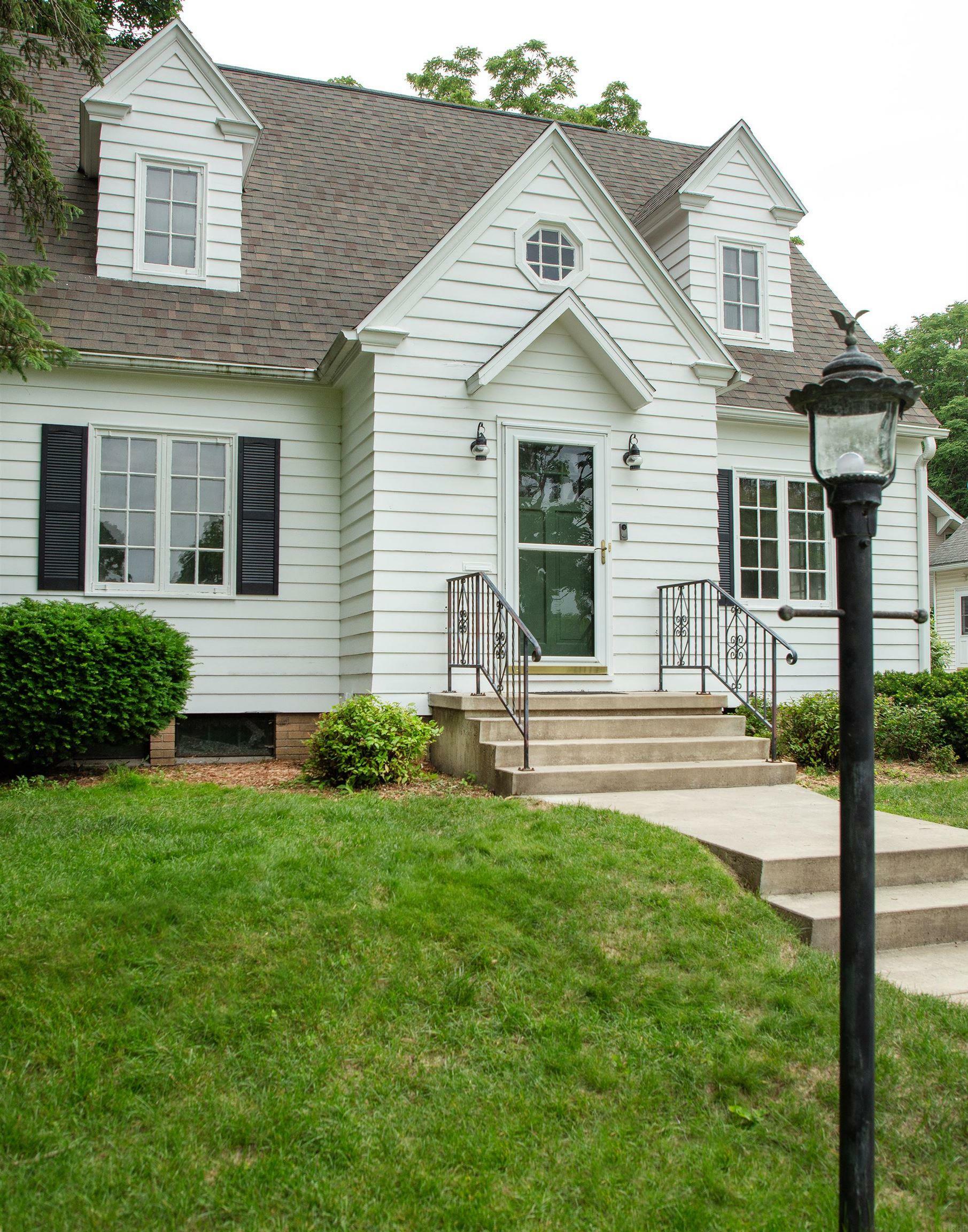 Property Photo: 215 NW 6th Street IA 50677