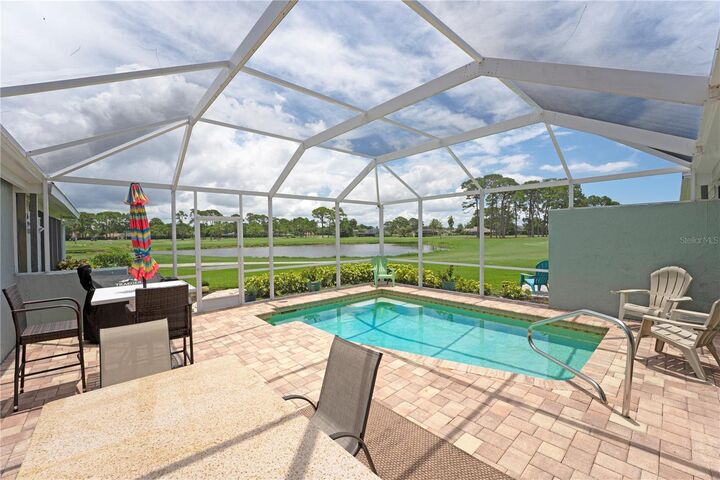 Property Photo: 5903 W 43rd St. W. 5903 FL 34210