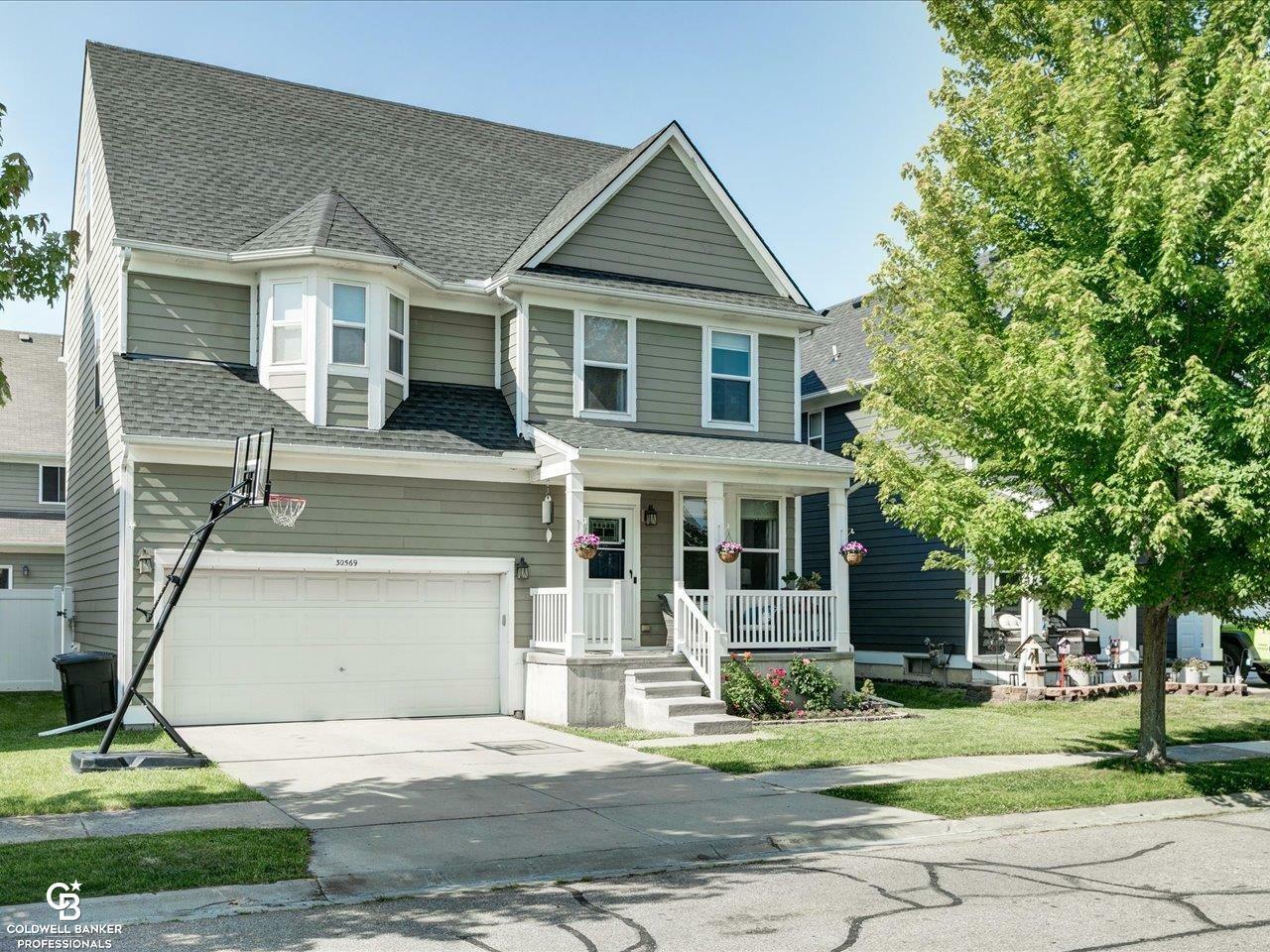 Property Photo: 30569 Austin Ct Court MI 48051