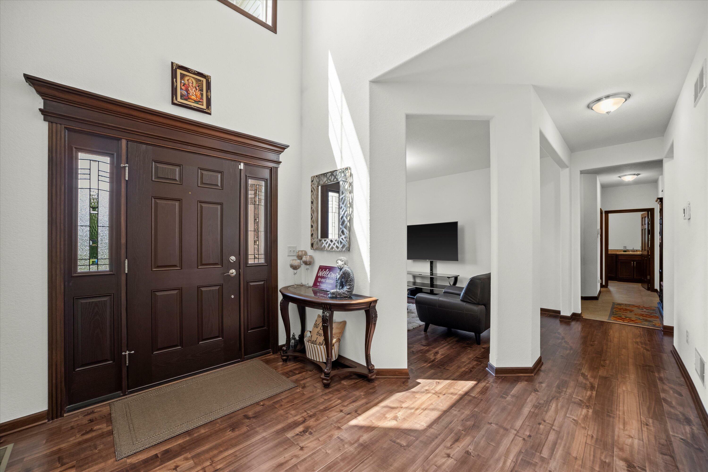 Property Photo: 10870 N Spartan Cir WI 53097