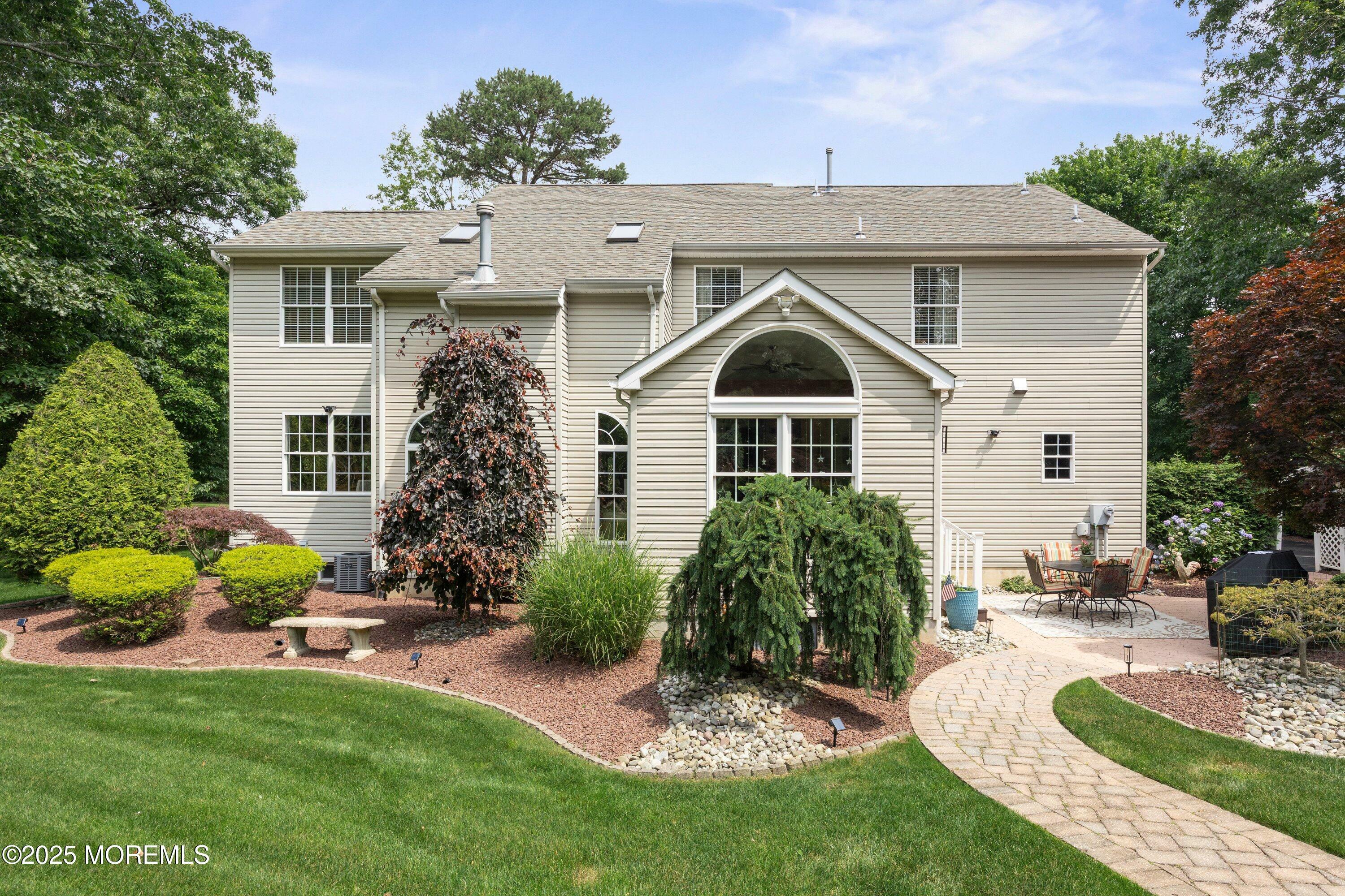 Property Photo: 7 Oak Leaf Drive NJ 08533