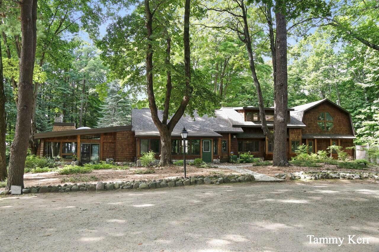 Property Photo: 2450 Lakeshore Drive MI 49408
