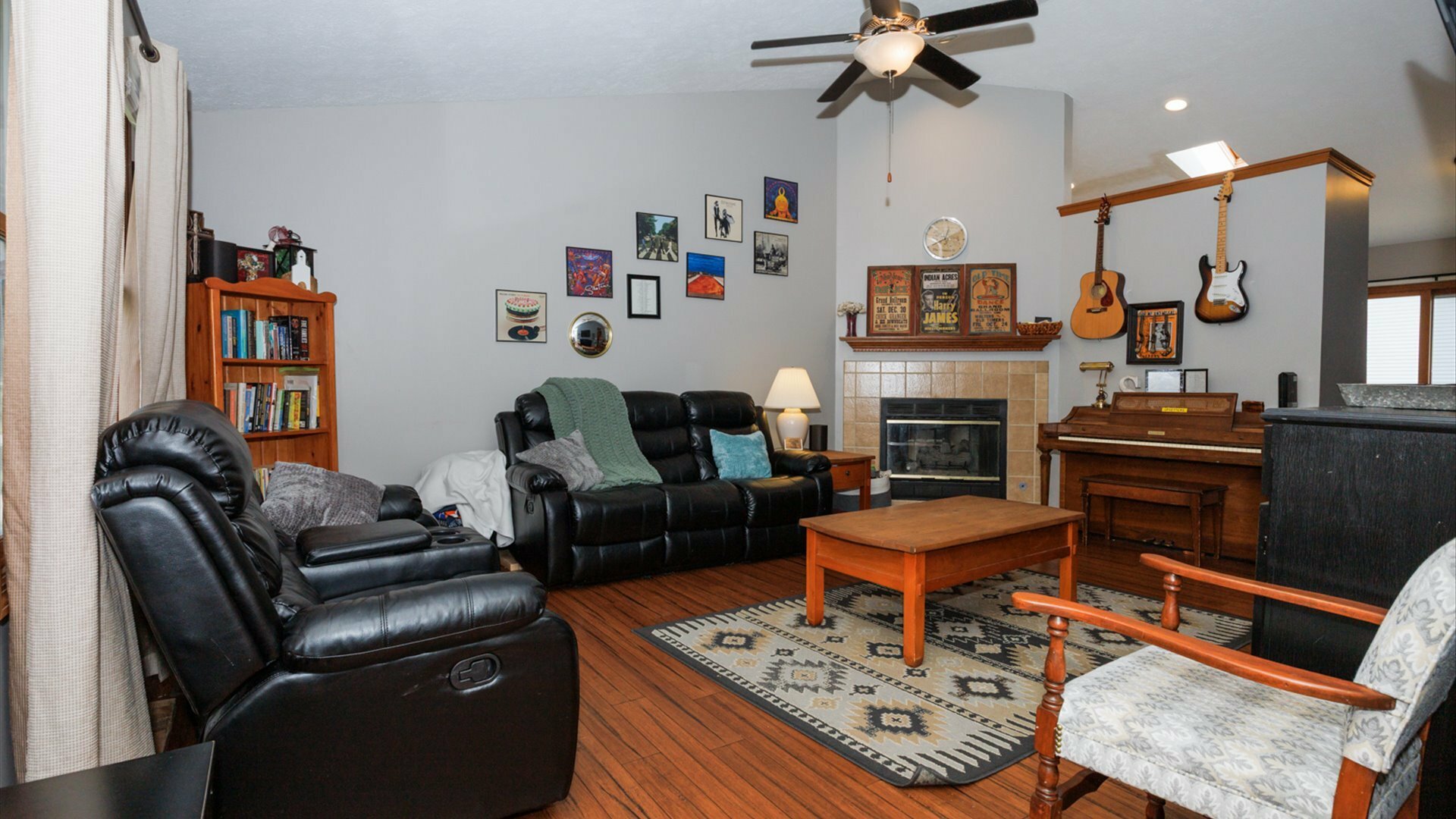 Property Photo:  1019 Laesch Avenue A  IL 61704 
