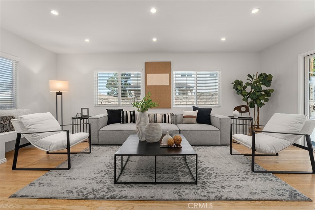 Property Photo: 5518 Terrace Drive CA 91214
