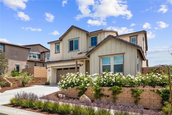 Property Photo: 32067 Dawning Ridge CA 92591