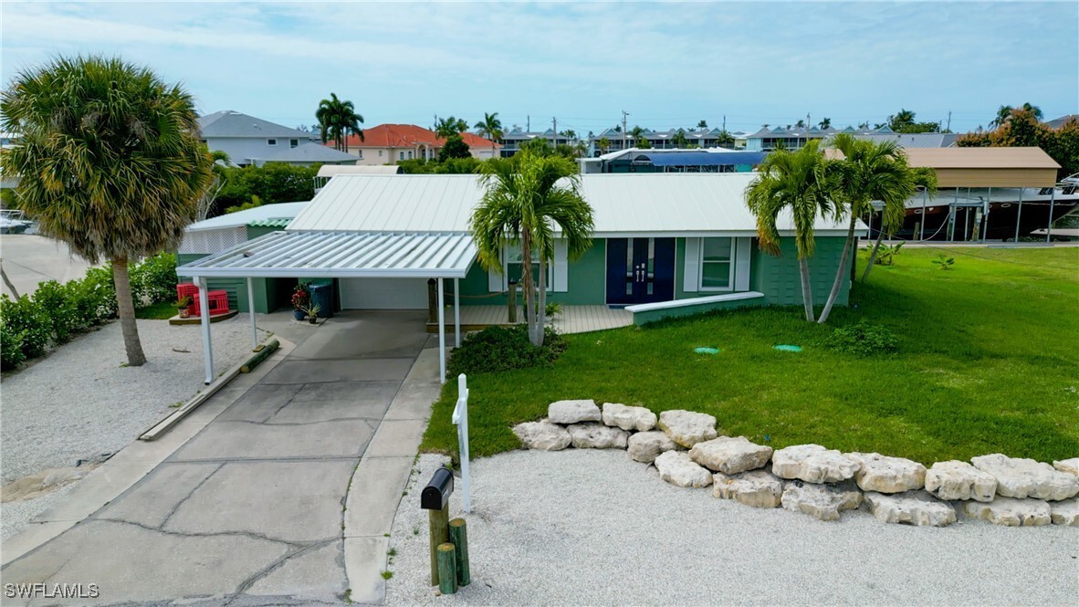 Property Photo:  2891 Cussell Drive  FL 33956 