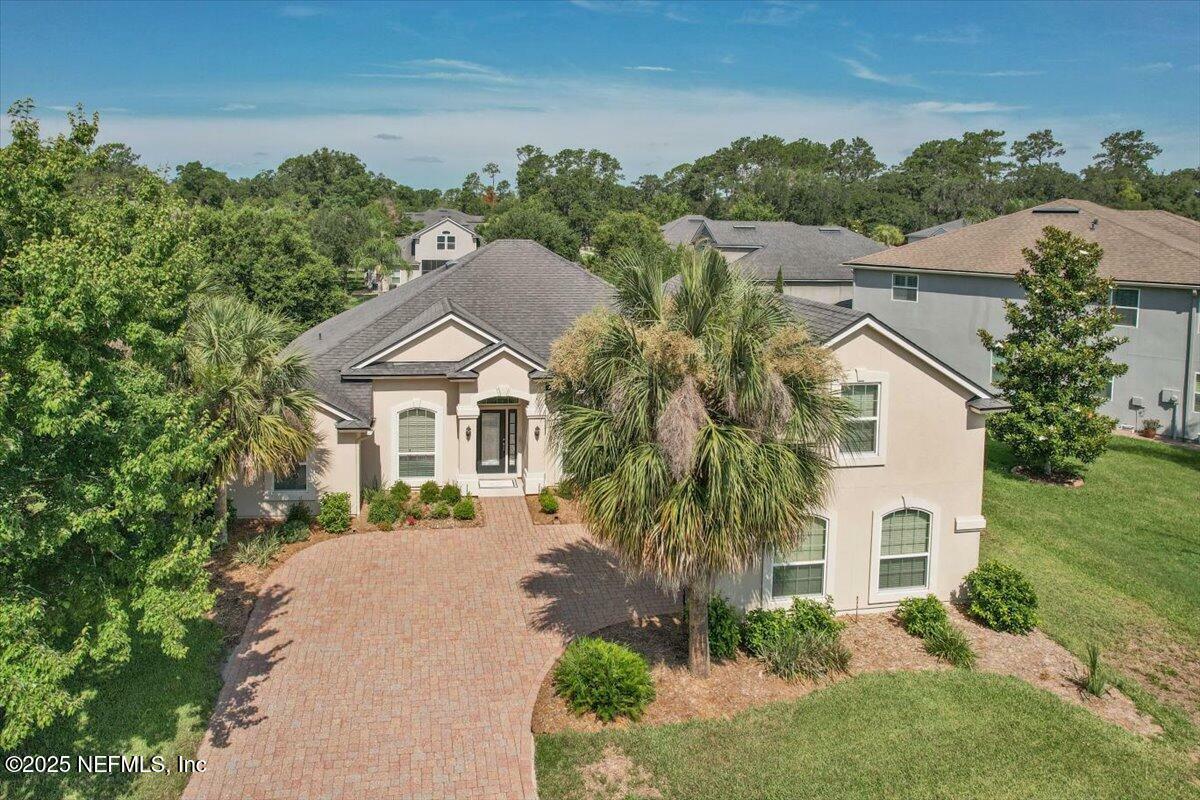 Property Photo: 11780 Paddock Gates Drive FL 32223