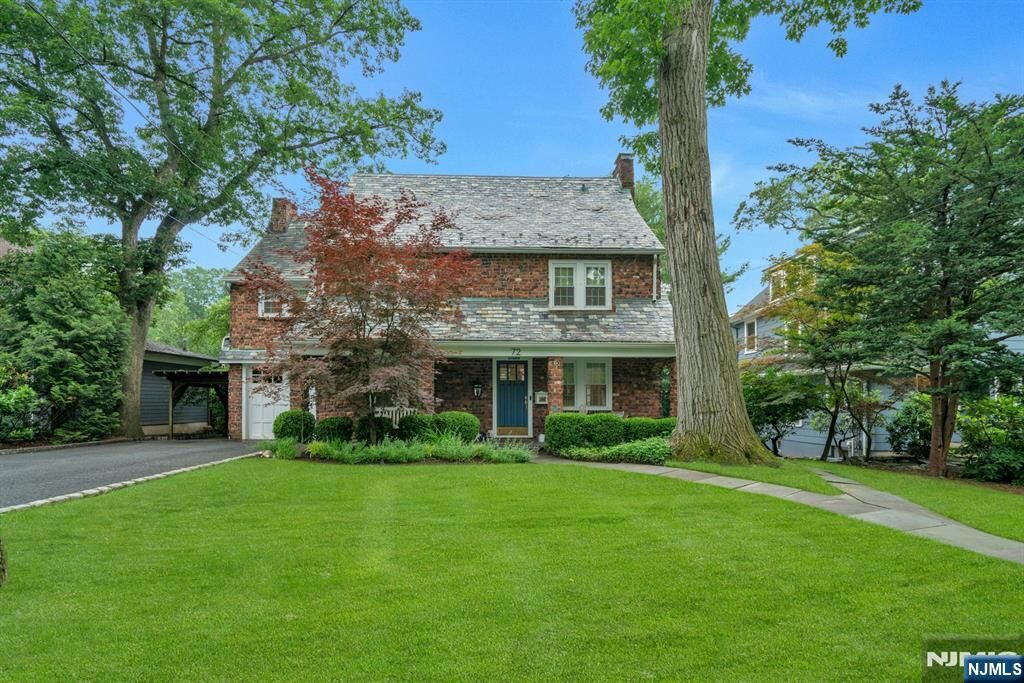 Property Photo:  72 Ridge Road  NJ 07450 