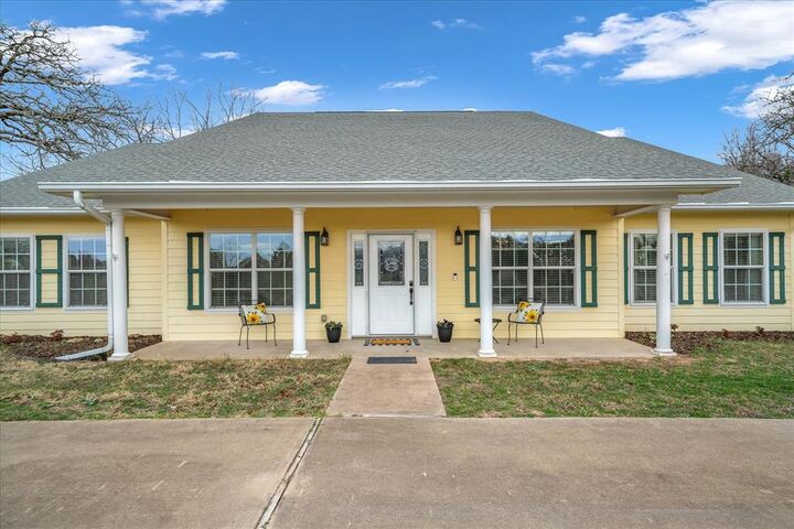 Property Photo:  6790 County Road 1504  TX 75751 
