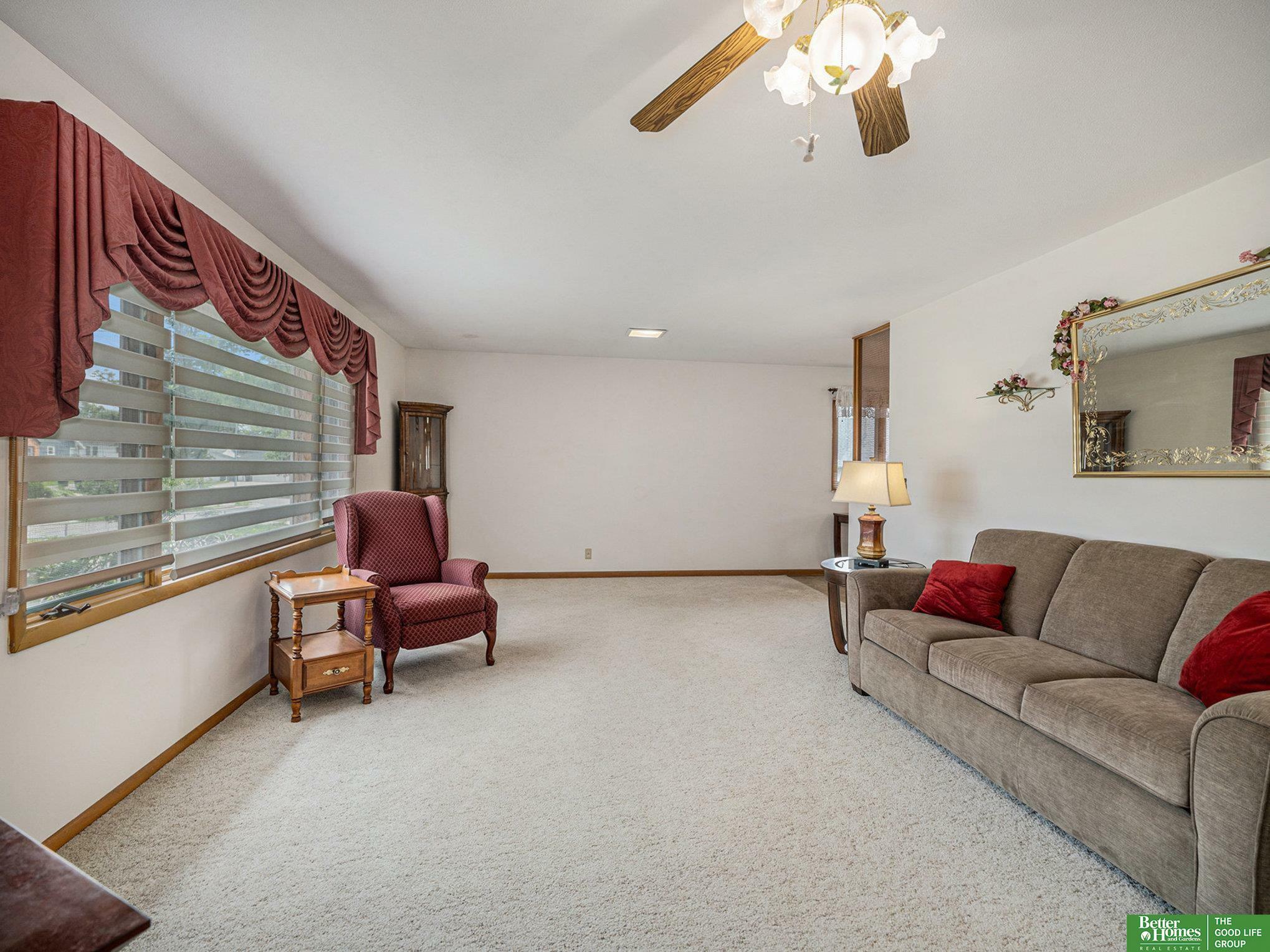 Property Photo: 4015 Arbor Street NE 68105