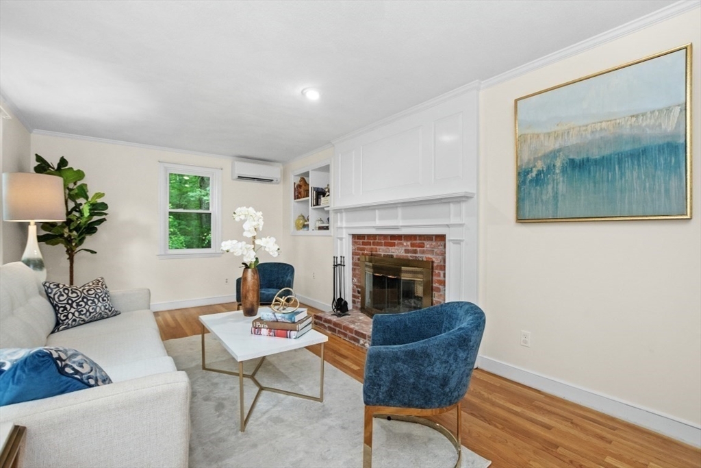 Property Photo: 16 Merrills Way MA 01969