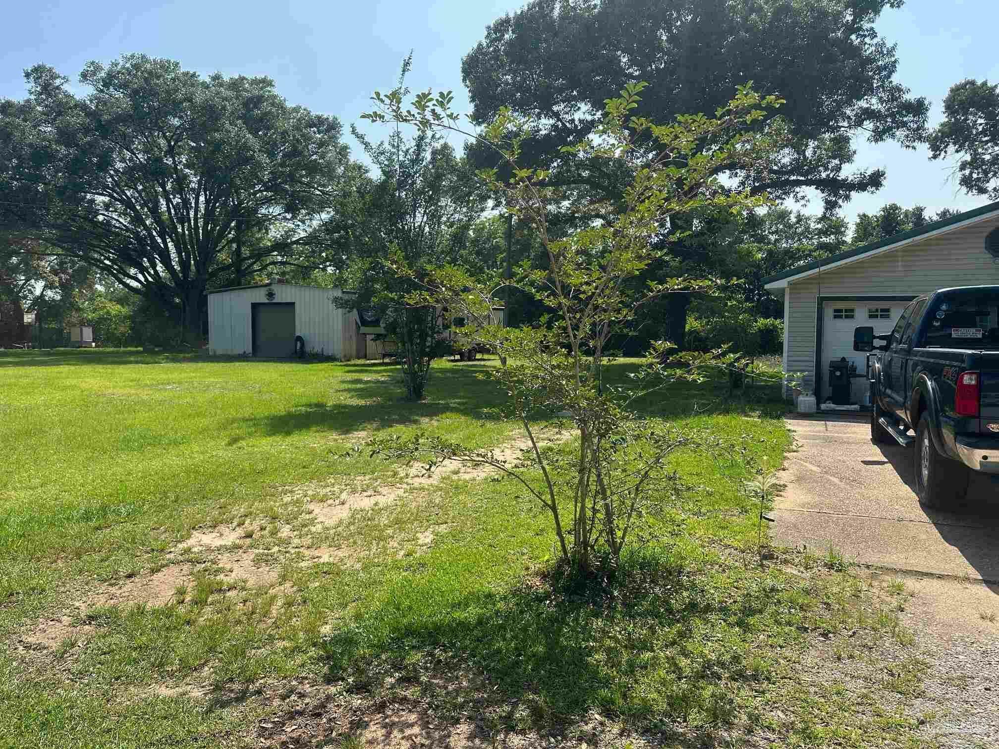 Property Photo:  2939 Sundance Ln  FL 32533 
