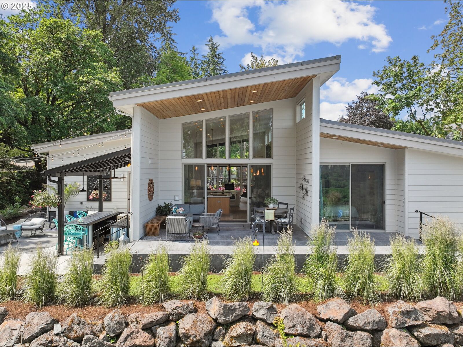 Property Photo: 30005 NE 12th Ct WA 98642