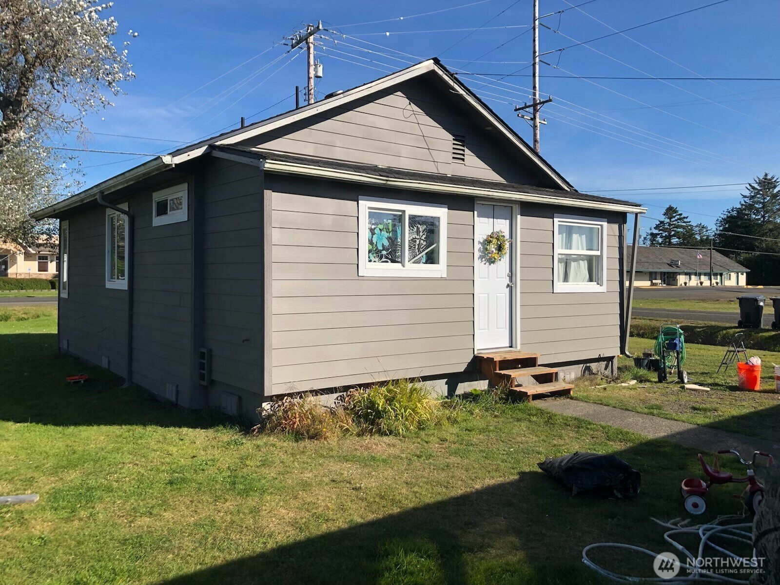 Property Photo: 605 N Montesano Street WA 98595