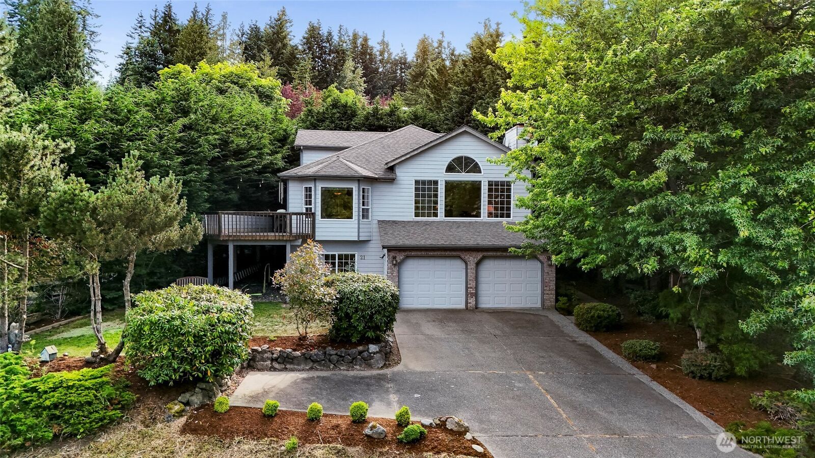 Property Photo: 21 Longshore Lane WA 98229