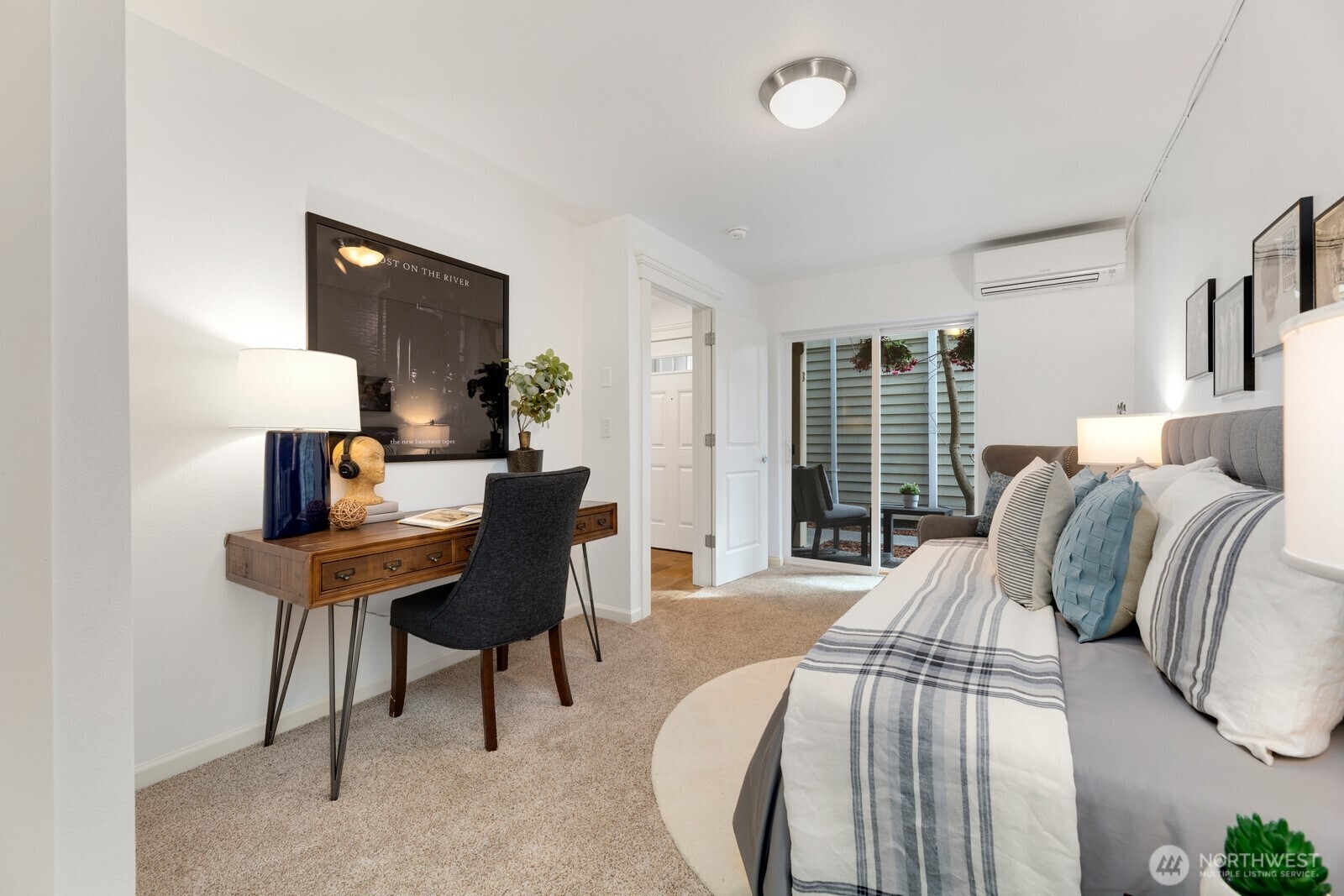 Property Photo: 335 16th Avenue E B WA 98112