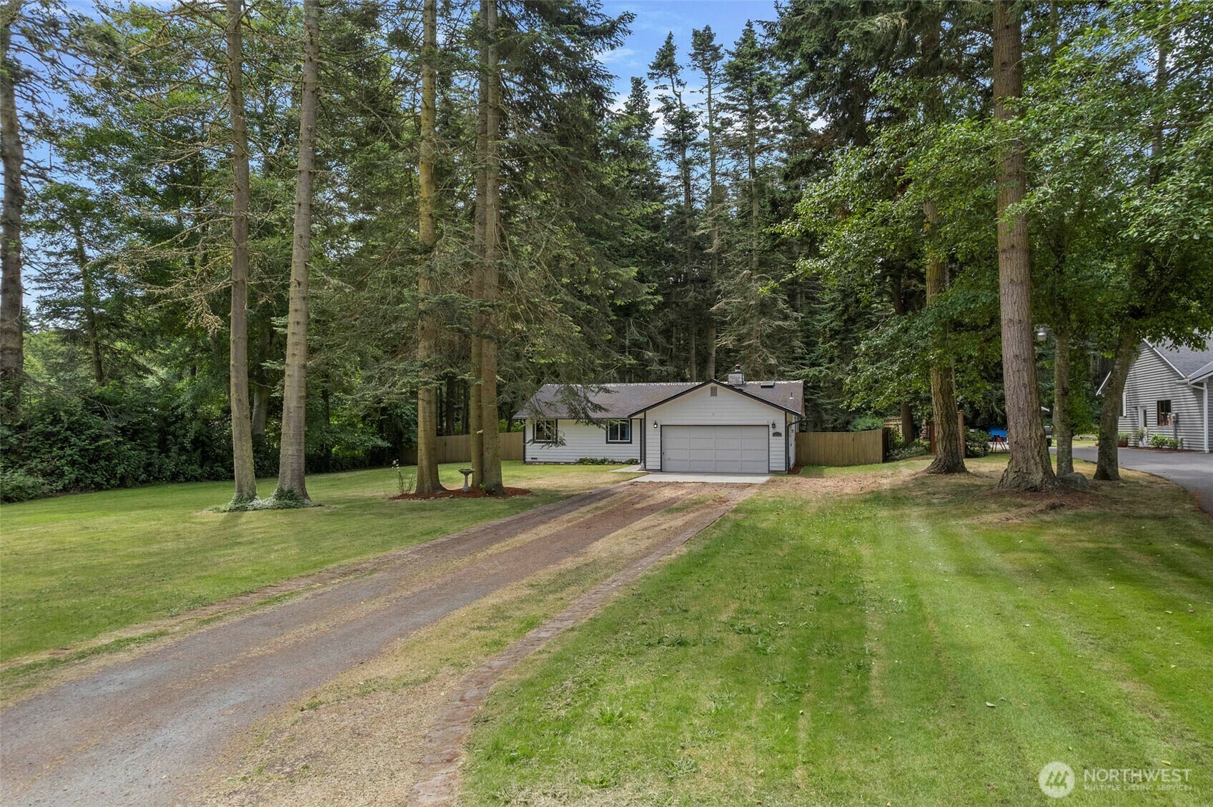 Property Photo: 2253 Wellman Place WA 98277