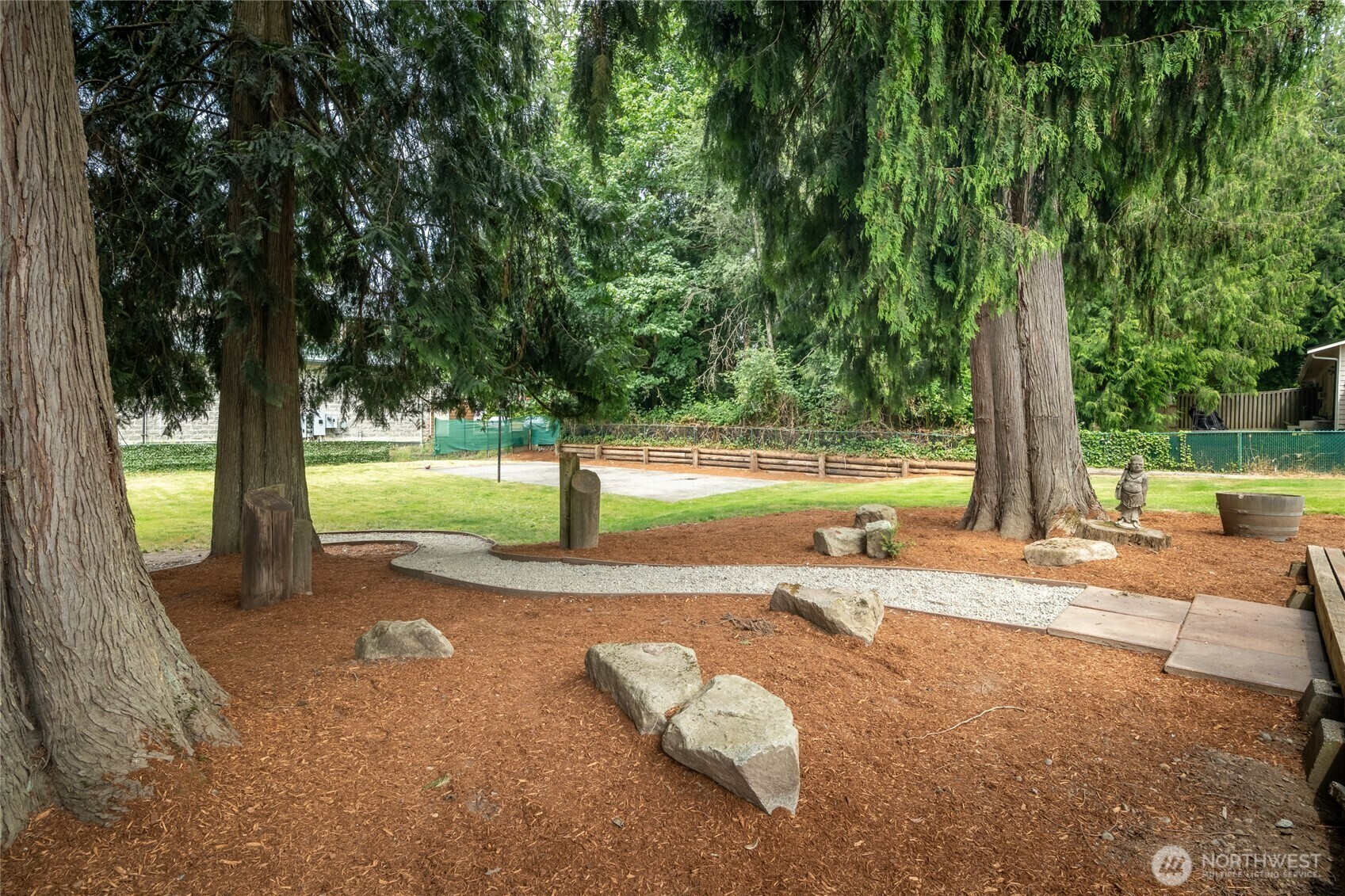 Property Photo: 118 W Winesap Road WA 98012