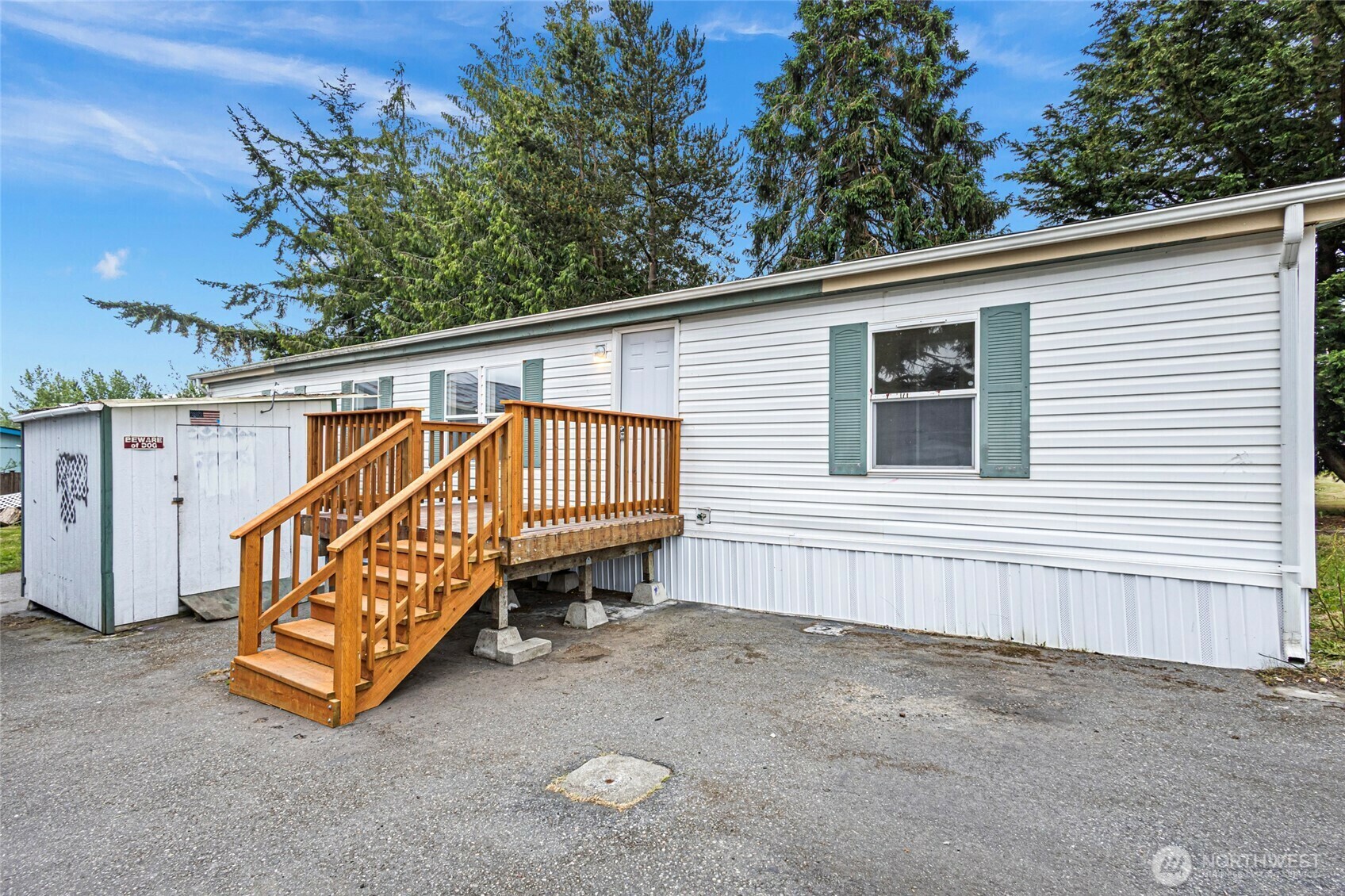 Property Photo: 1320 N Oak Harbor Street 1 WA 98277
