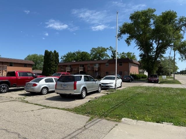 Property Photo:  1912 Blackhawk Boulevard  IL 61080 