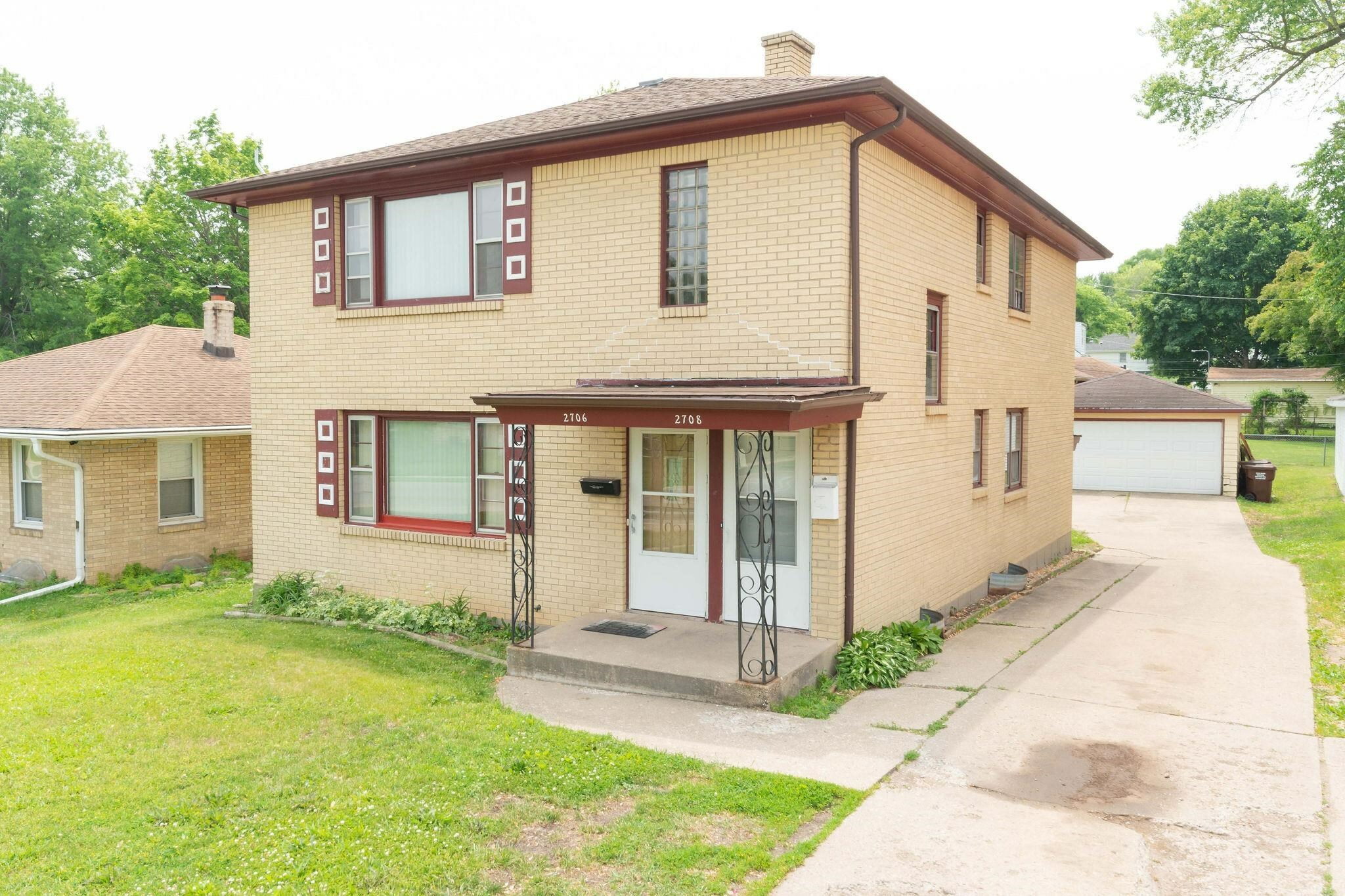 Property Photo: 2706 School Street 2708 School St IL 61101
