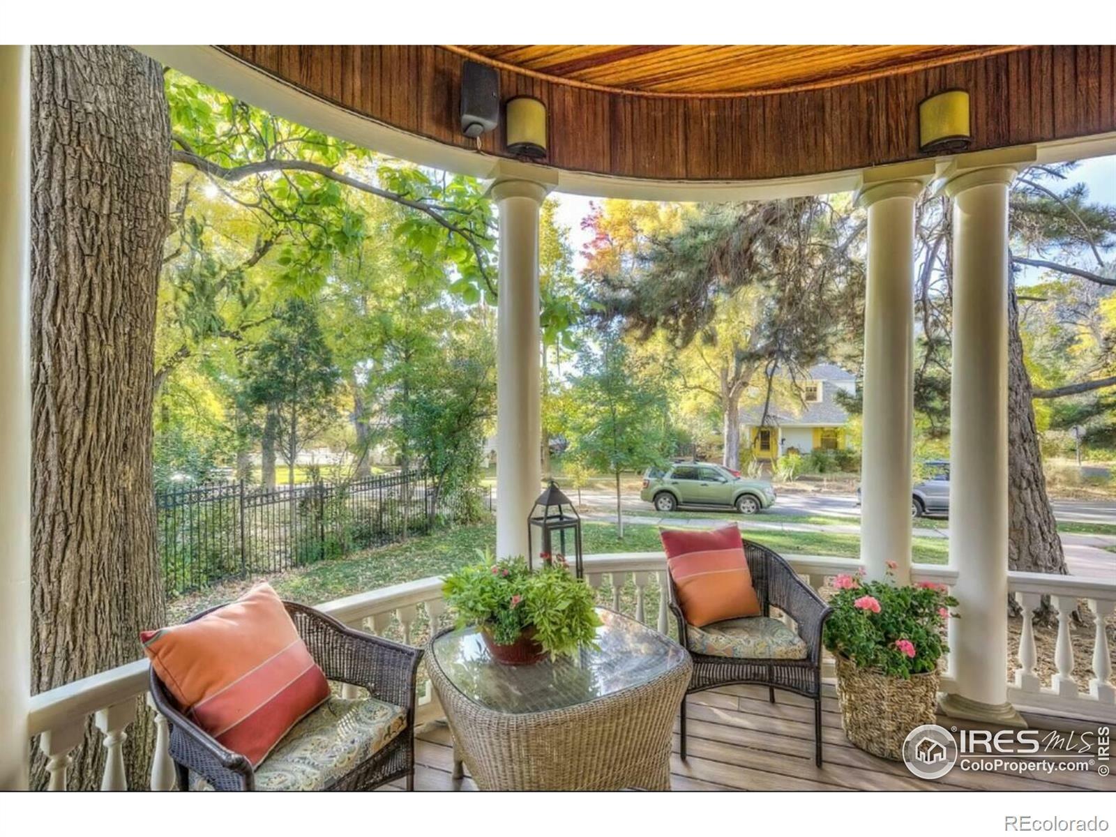 Property Photo: 505 Pine Street CO 80302